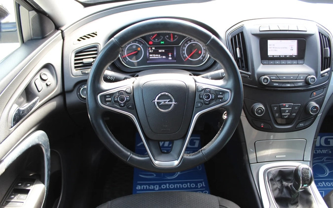 Opel Insignia cena 23900 przebieg: 322000, rok produkcji 2013 z Łeba małe 466